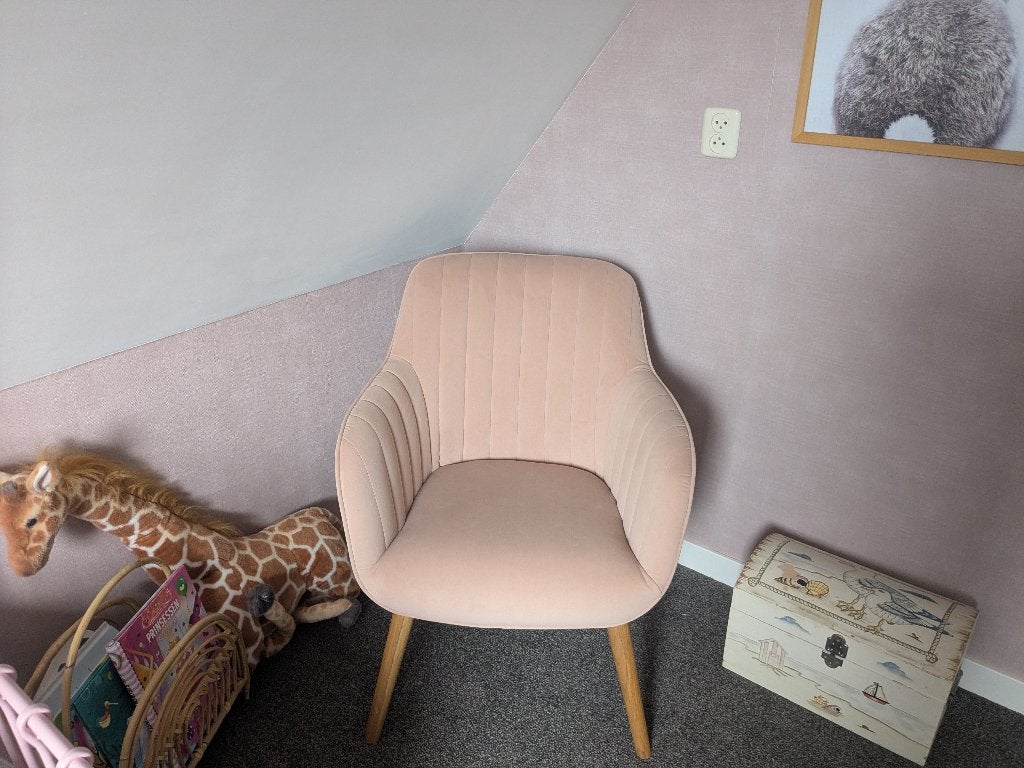 Roze fauteuil/stoel kinderkamer, Ophalen