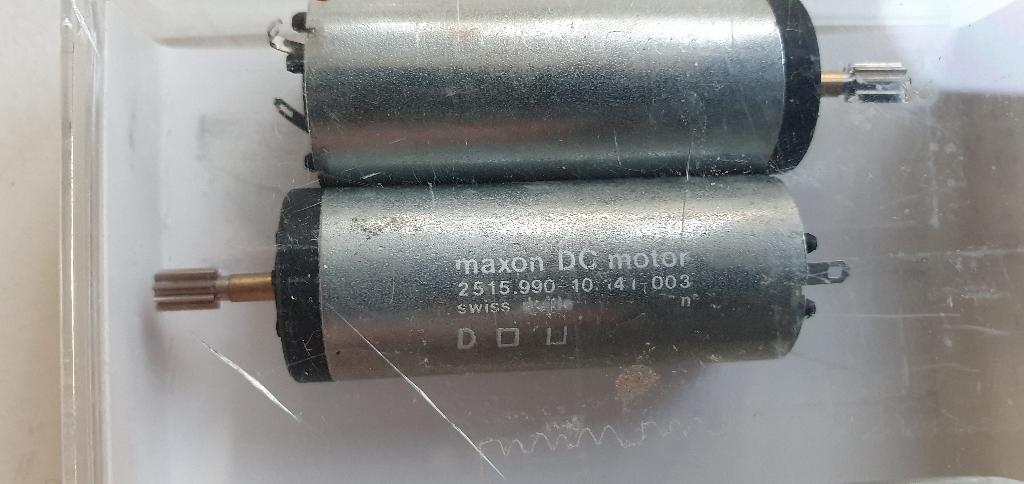 2 x Maxon DC motor voor modelbouw, Hobby en Vrije tijd, Ophalen of Verzenden, Nieuw, Groter dan 1:32
