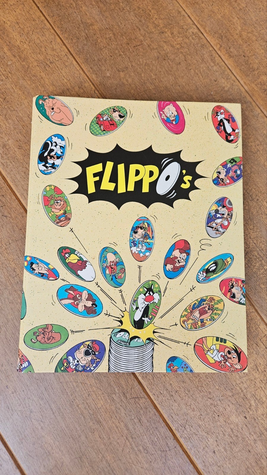 Flippo verzamelmap compleet 1 t/m 240!, Verzamelen, Flippo's, Ophalen of Verzenden, World, Verzameling, Met verzamelmap(pen)