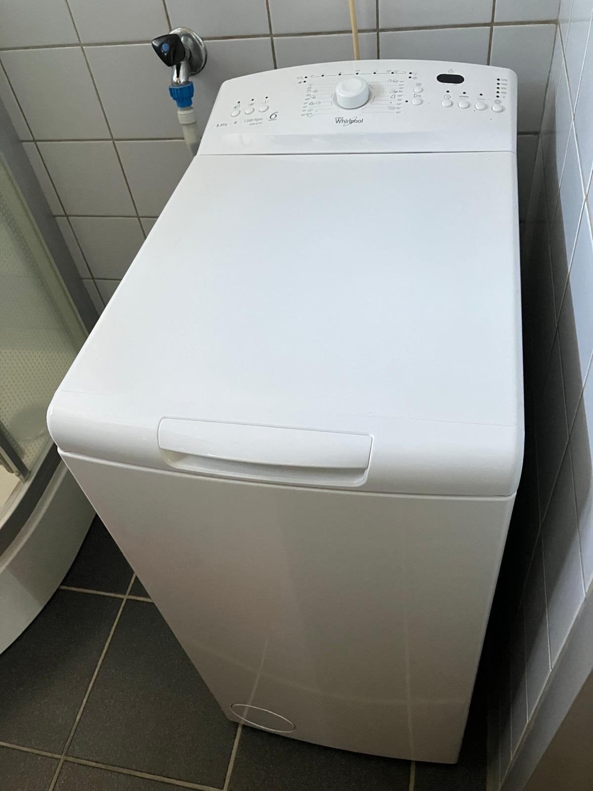 Whirlpool Bovenlader Wasmachine - 6 kg, Witgoed en Apparatuur, Wasmachines, 4 tot 6 kg, Ophalen, Zo goed als nieuw, Bovenlader