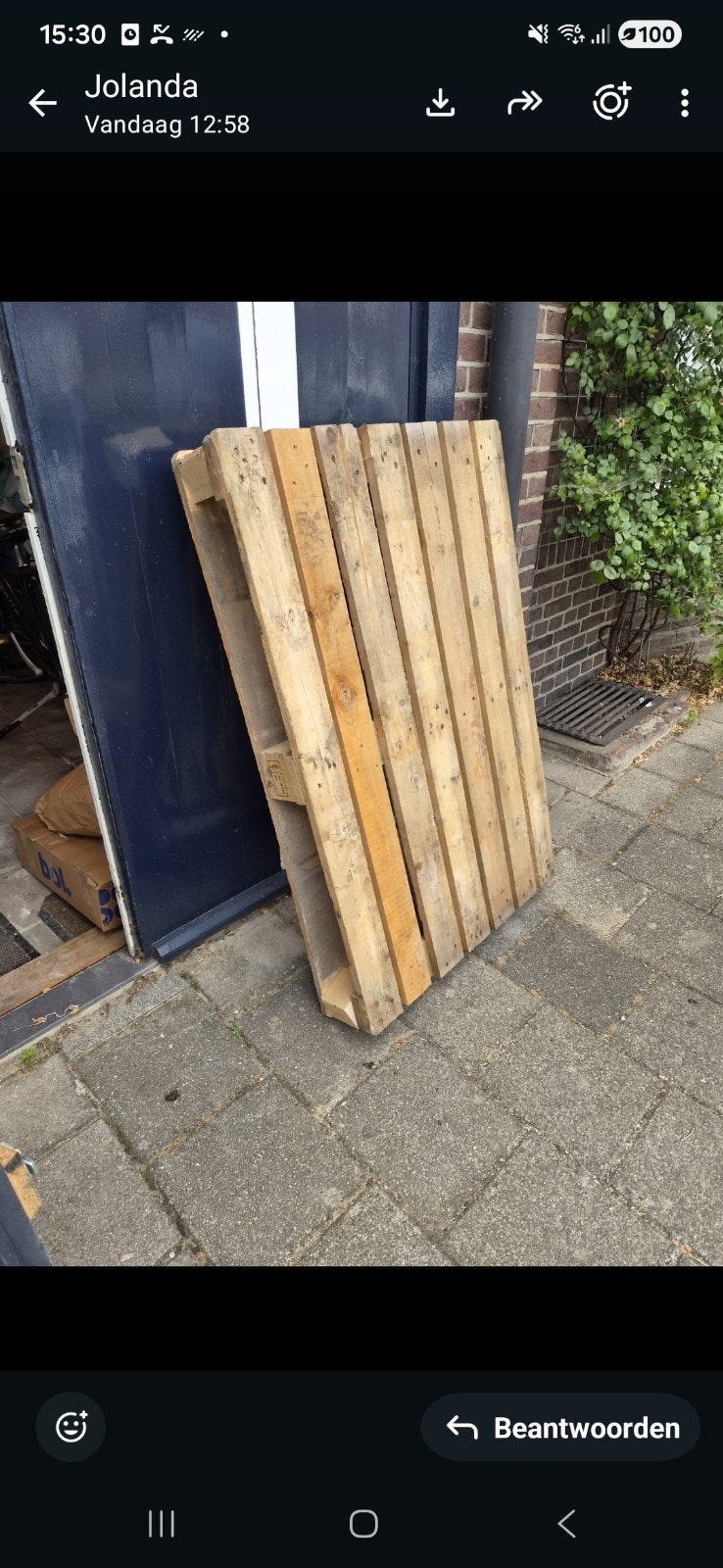 Gratis houten pallet, Gebruikt, Ophalen of Verzenden, 50 mm of meer, Pallet