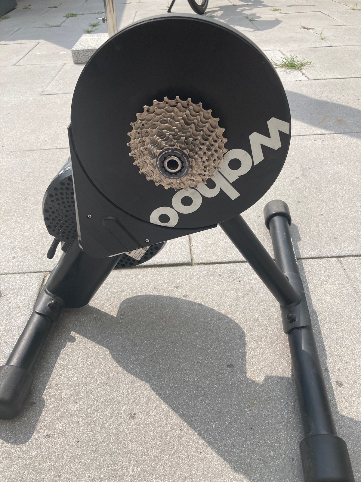 Wahoo KICKR CORE, Ophalen, Zo goed als nieuw, Overige typen