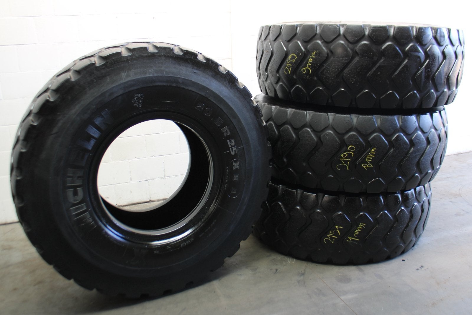 20.5r25 Michelin XHA L3 GOEDKOOP! 4 stuk wielladerbanden!, Ophalen