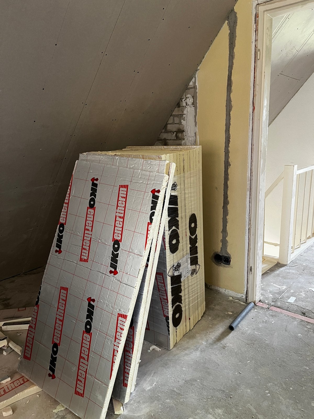 IKO Enertherm ALU isolatieplaten 40mm, Minder dan 4 cm, Nieuw, Hardschuim (Pir), Vloerisolatie