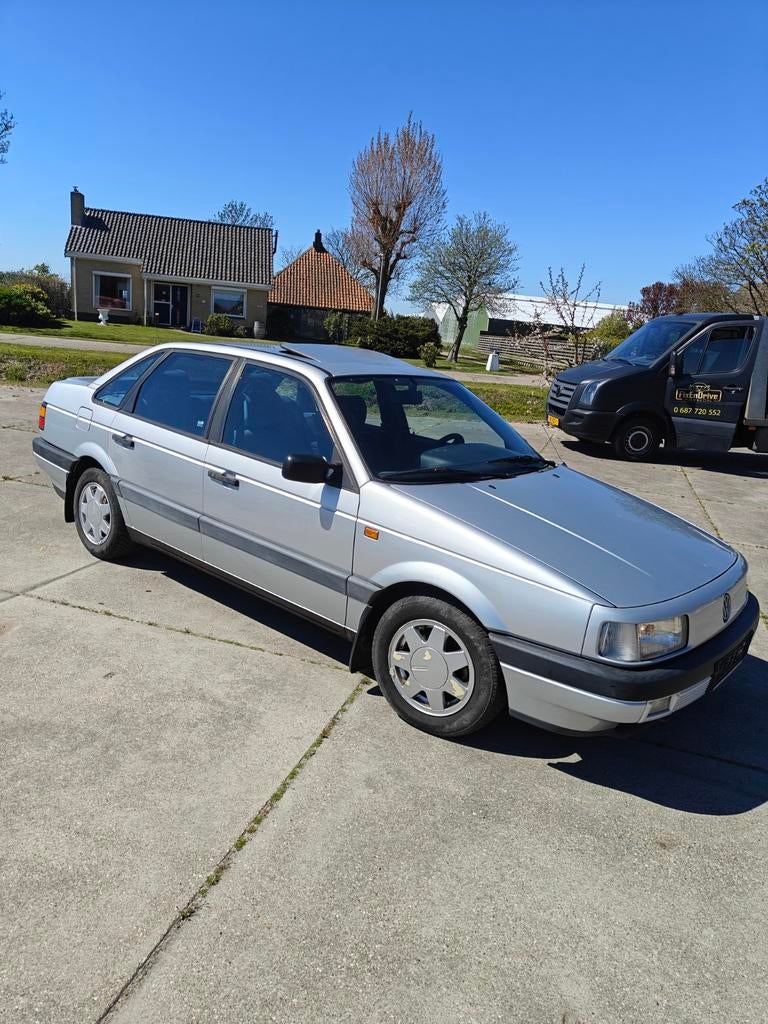 Passat uit 19-94 1600 automaat, foto 4