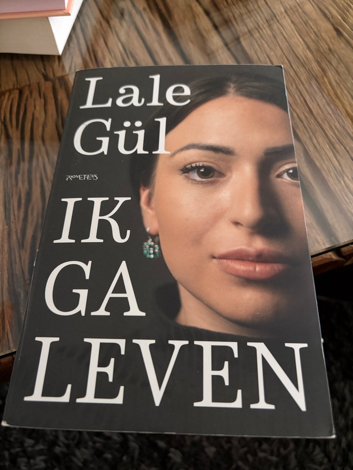 Ik ga leven - Lale Gül (Zo goed als nieuw), Ophalen, Zo goed als nieuw, Nederland