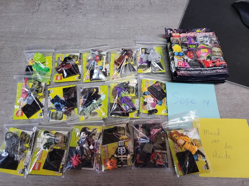 lego minifiguren serie 14, Kinderen en Baby's, Speelgoed | Duplo en Lego, Lego, Ophalen of Verzenden, Zo goed als nieuw, Minifiguren serie