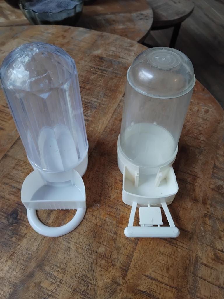 Voer en water silo vogels, Ophalen of Verzenden, Eten en Drinken