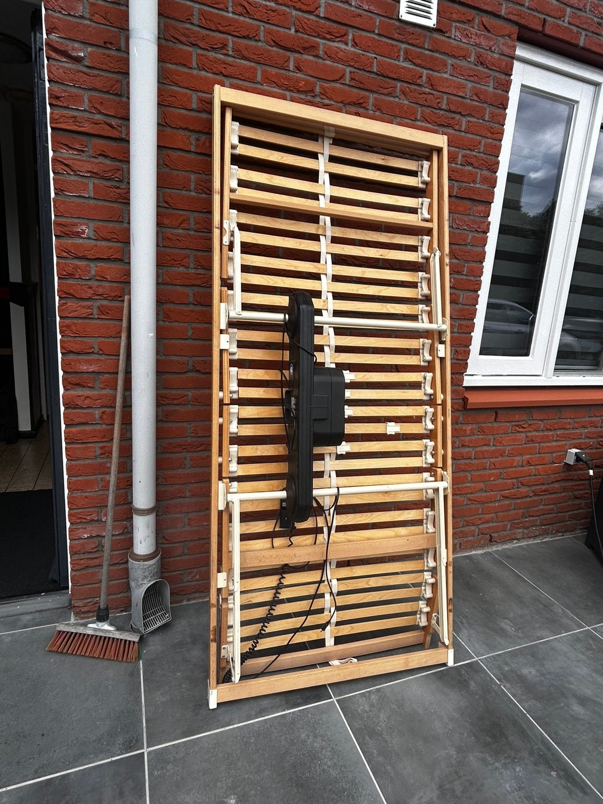 Elektrisch verstelbare lattenbodem 90x200 cm, Ophalen, Verstelbaar, 90 cm, Eenpersoons