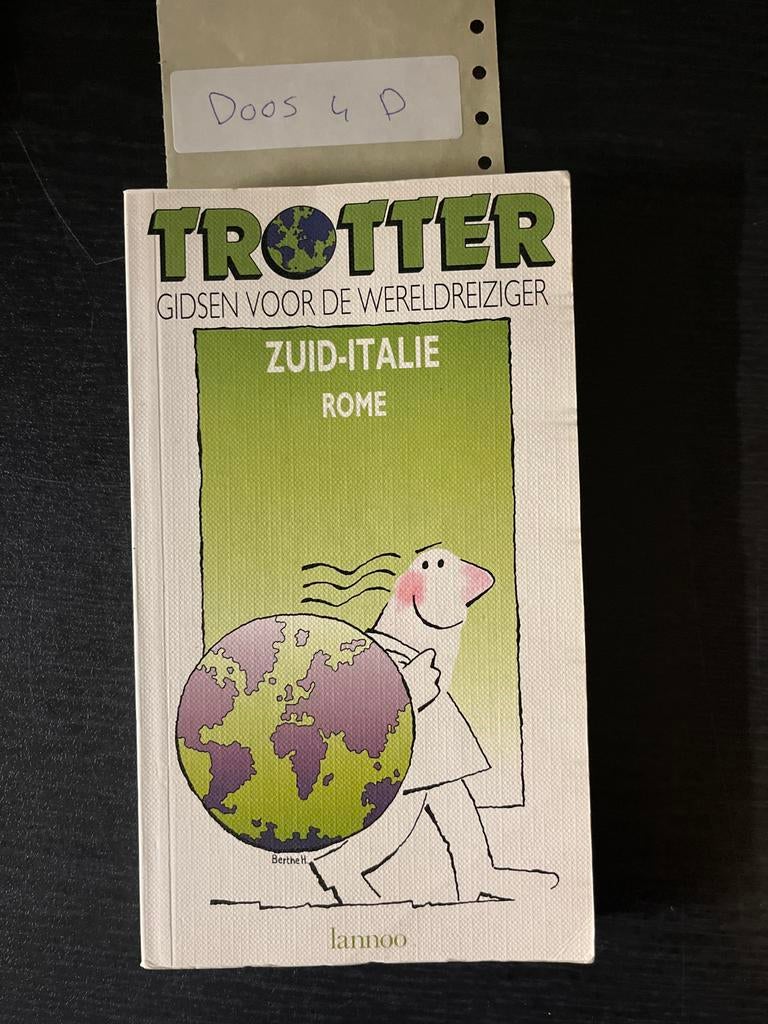 Trotter Reisgids Zuid-Italië Rome - Lannoo, Trotter, Europa, Ophalen of Verzenden, Zo goed als nieuw