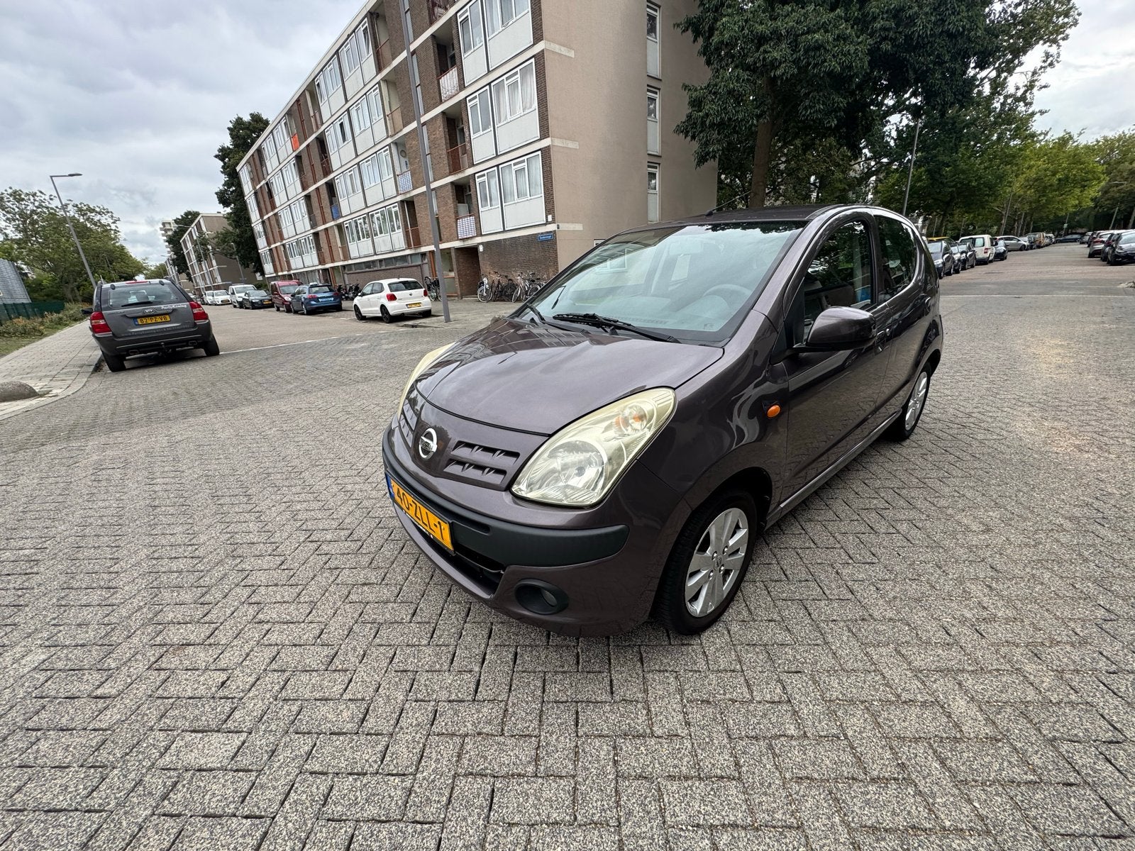 Nissan pixo 1.0 look met nieuwe apk