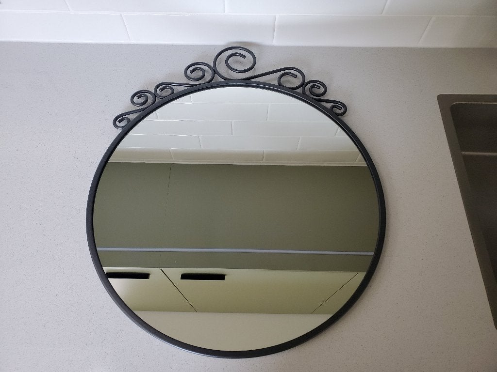Ronde spiegel - Zwarte rand - 50 cm - IKEA Ekna, Huis en Inrichting, Woonaccessoires | Spiegels, Ophalen, Rond, Zo goed als nieuw
