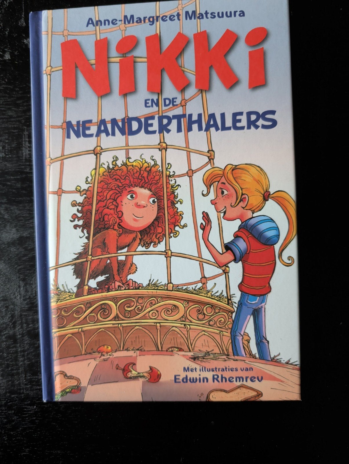 Nikki en de Neanderthalers - Avontuurlijk kinderboek, Ophalen of Verzenden, Zo goed als nieuw