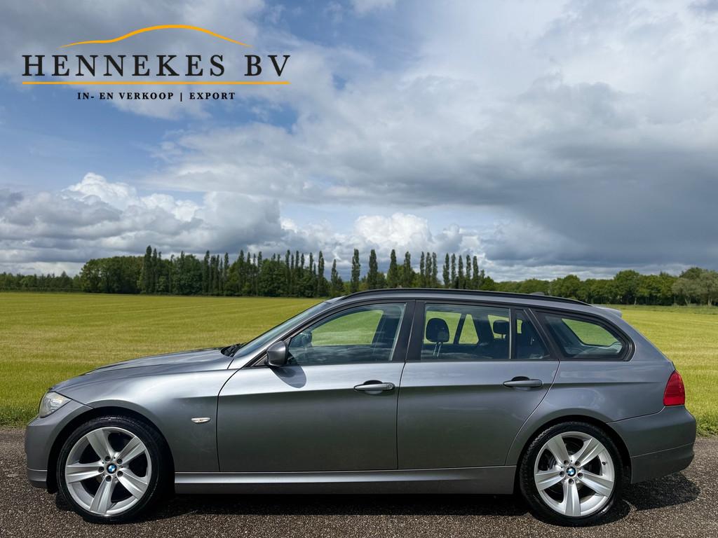BMW 3-serie Touring 318d Corporate Lease Business Line, Auto's, BMW, Automaat, Zwart, 4 cilinders, Origineel Nederlands