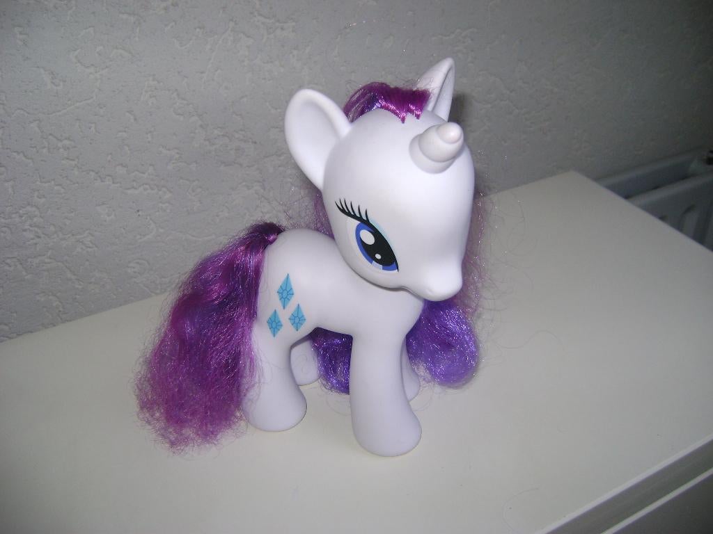 my little pony met paarse manen, Kinderen en Baby's, Speelgoed | My Little Pony, Ophalen of Verzenden, Zo goed als nieuw
