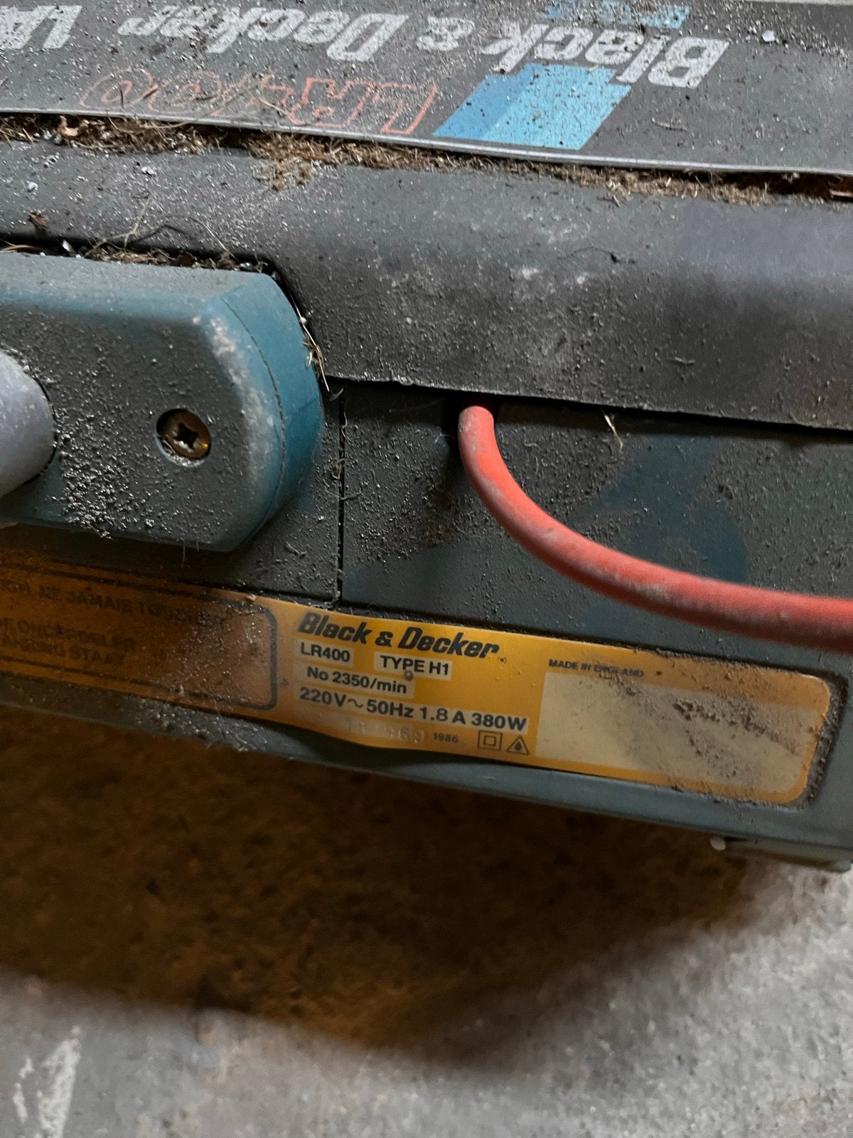 Black & Decker LR400 Verticuteermachine - Gazonhark, Ophalen, Gebruikt, Elektrisch