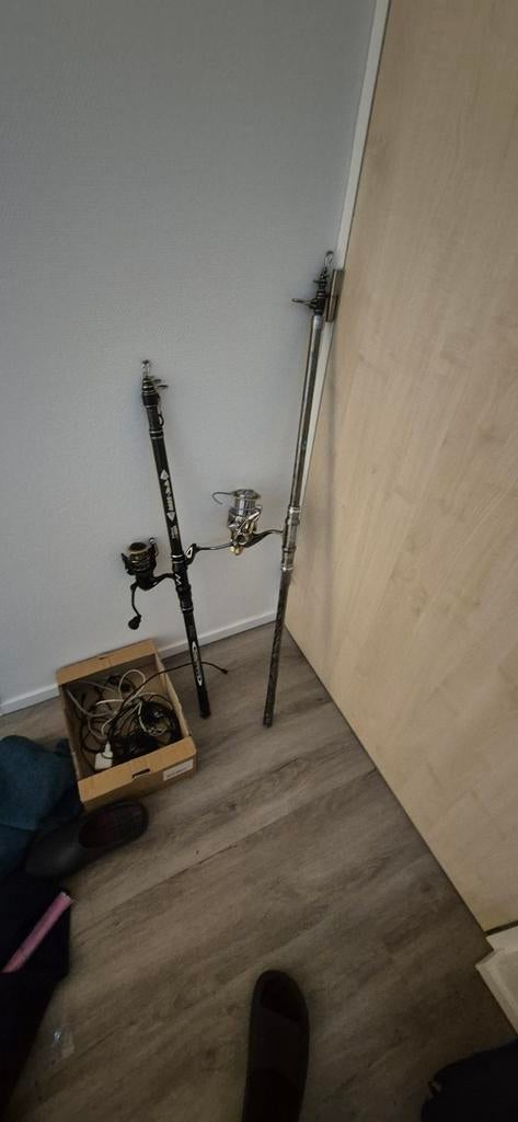2 complete vishengels met molens, Ophalen of Verzenden, Nieuw, Complete hengel