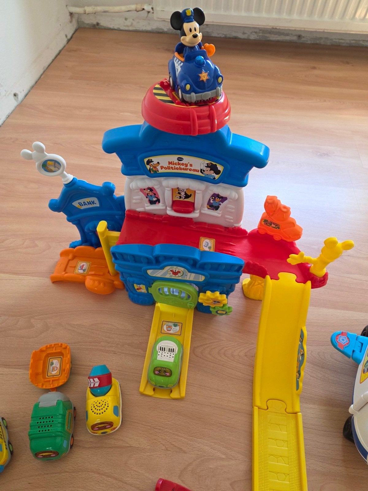 VTech Toet Toet Auto's Disney Mickey's Politiebureau., Kinderen en Baby's, Speelgoed | Vtech, Ophalen, Gebruikt, 2 tot 4 jaar