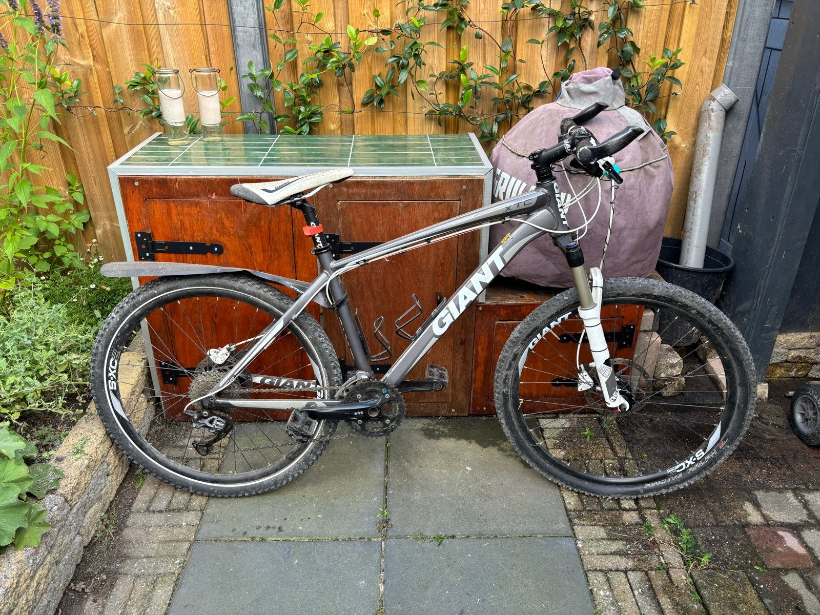Giant Aluxx SL Fluidform Mountainbike - 27 versnellingen, Fietsen en Brommers, Fietsen | Mountainbikes en ATB, Ophalen, Gebruikt