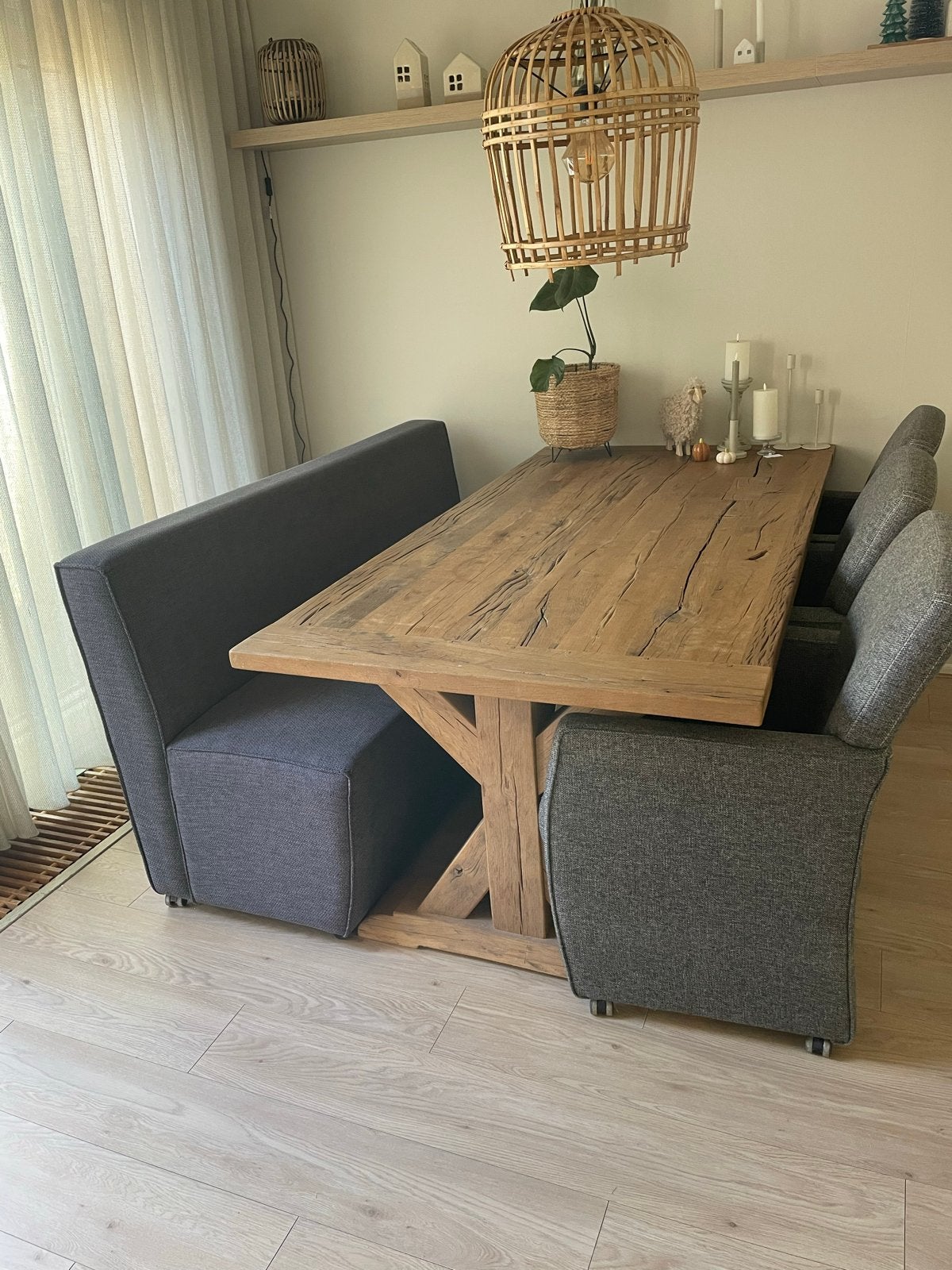 Eettafelbank (Eijerkamp) met 3 stoelen op wieltjes, Ophalen, Drie, Zo goed als nieuw, Stof