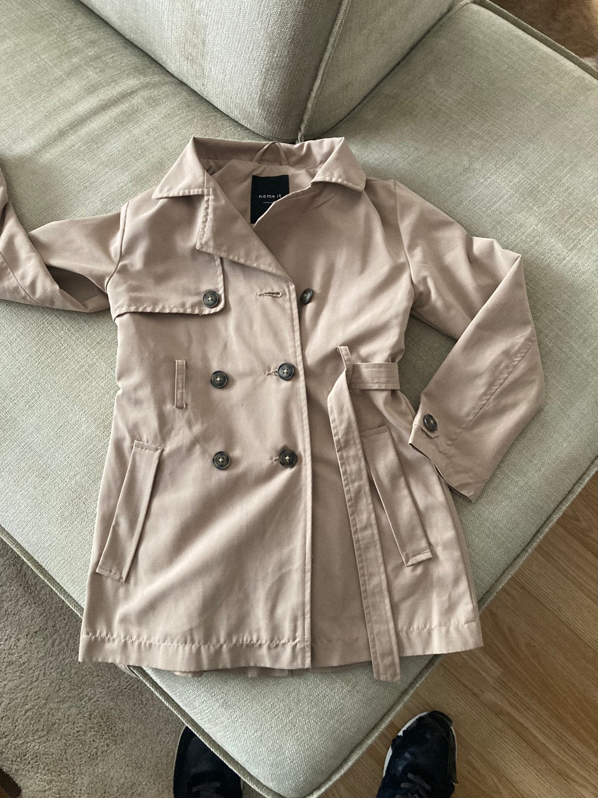 Name IT trenchcoat maat 128 als nieuw, Kinderen en Baby's, Ophalen of Verzenden, Zo goed als nieuw, Meisje, Jas