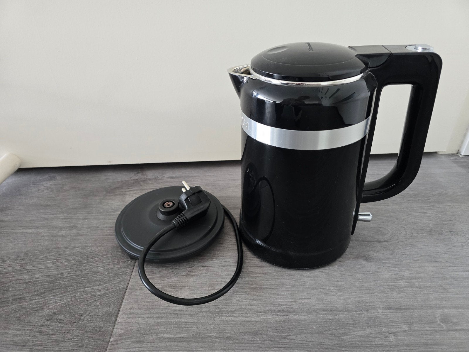 KitchenAid Waterkoker +/- 1,6L, 1 tot 2 liter, Ophalen of Verzenden, Gebruikt
