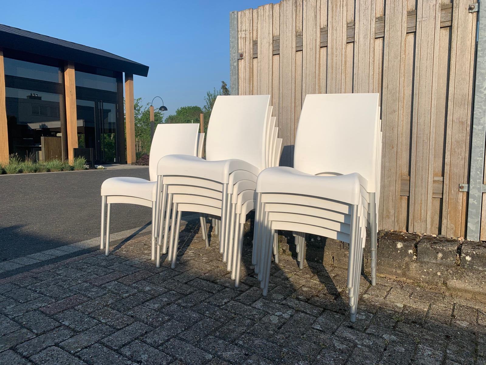 Stoelen verhuur bruiloft bbq tentfeest diner, Ophalen, Zo goed als nieuw, Geboorte of Huwelijk