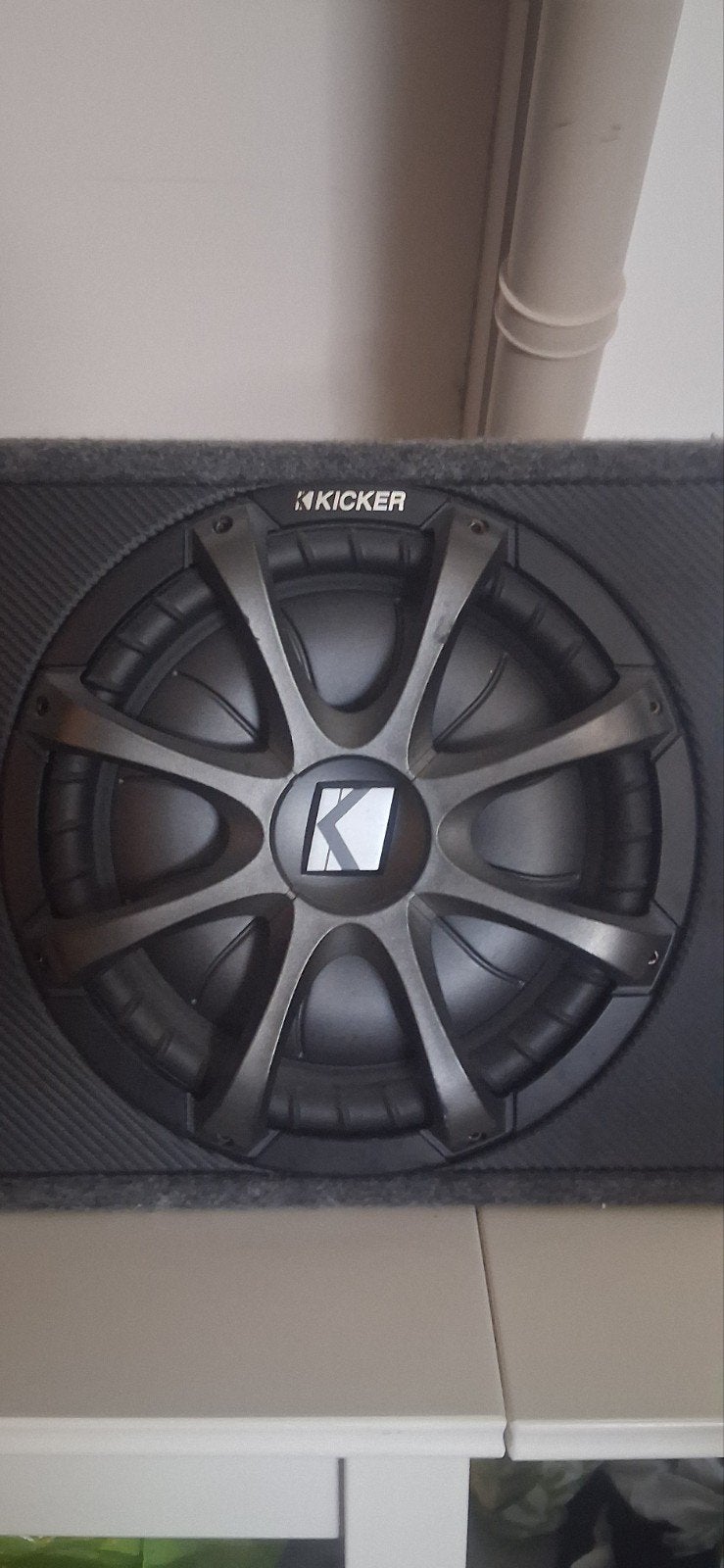 Kicker Subwoofer, Ophalen