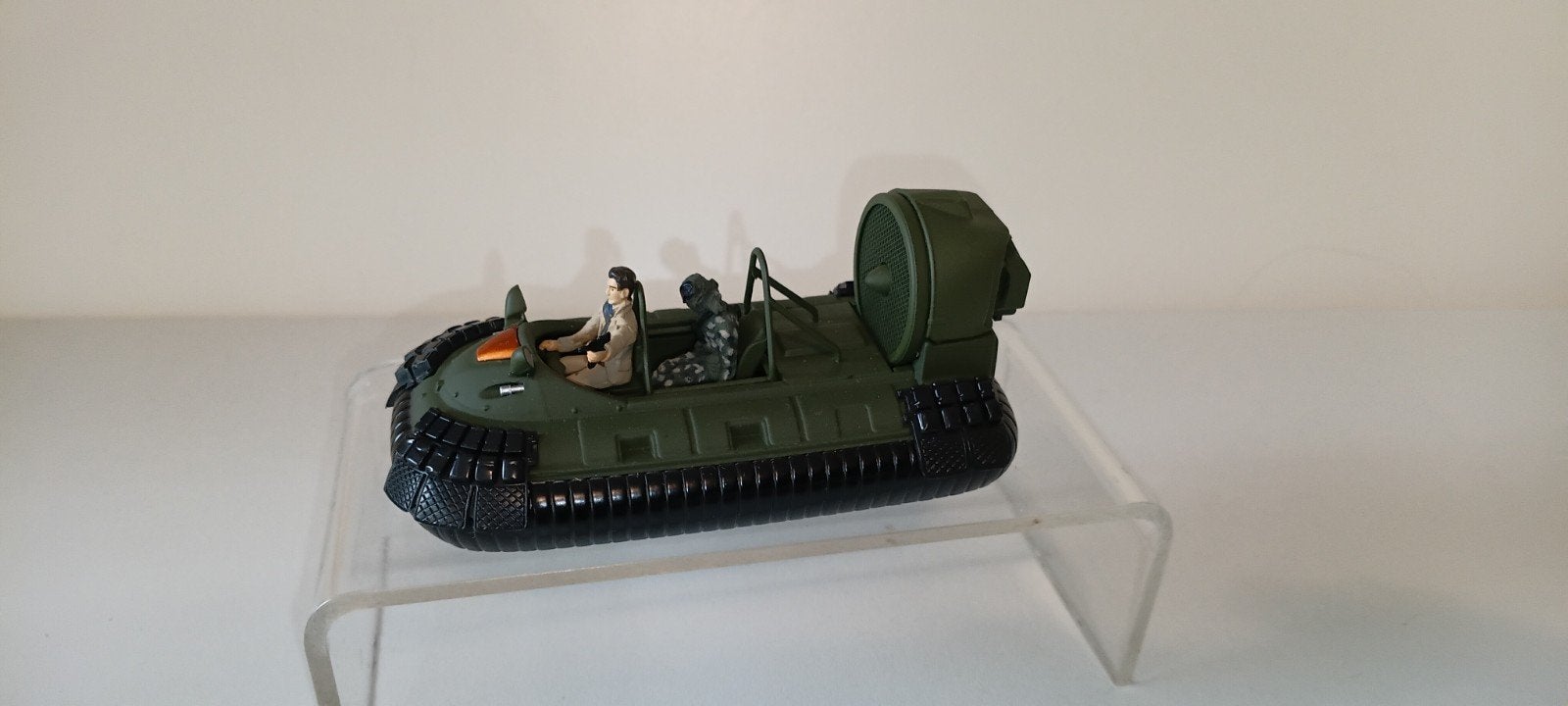 Hovercraft Osprey5 James Bond, Hobby en Vrije tijd, Ophalen of Verzenden, Nieuw, Auto, Universal Hobbies