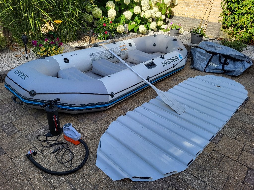 Intex mariner boot 4 pers. incl 12v compressor, Watersport en Boten, Kano's, Zo goed als nieuw, Overige typen, Drie personen of meer