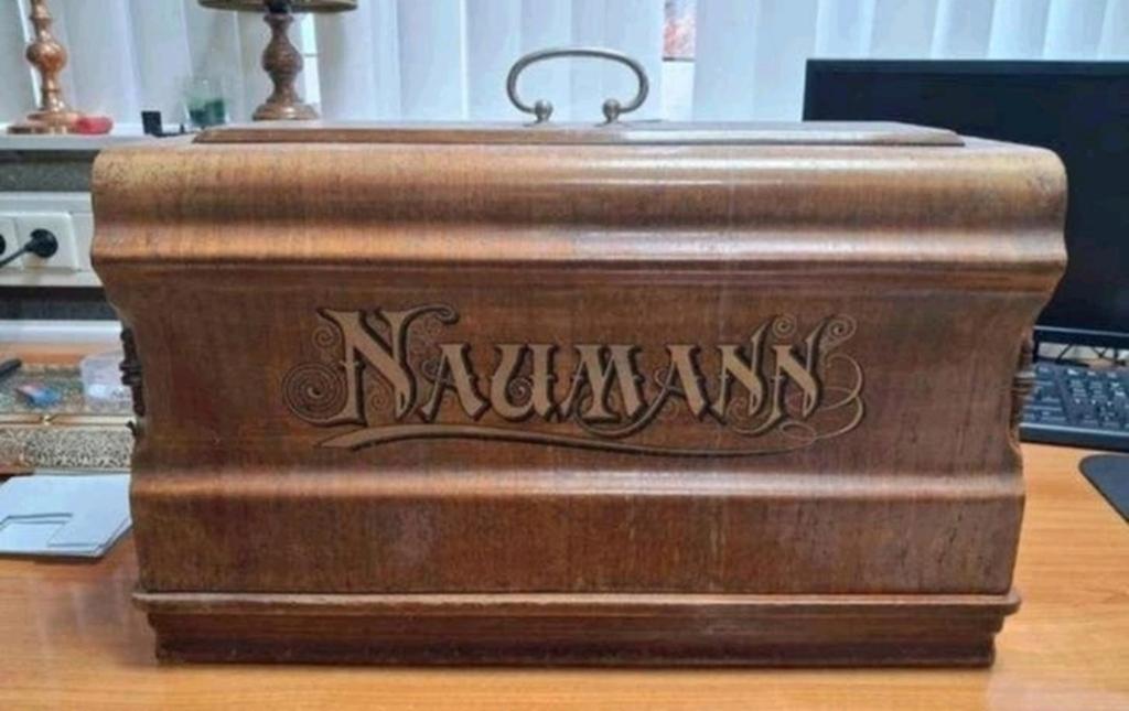 Naumann naaimachine, Ophalen