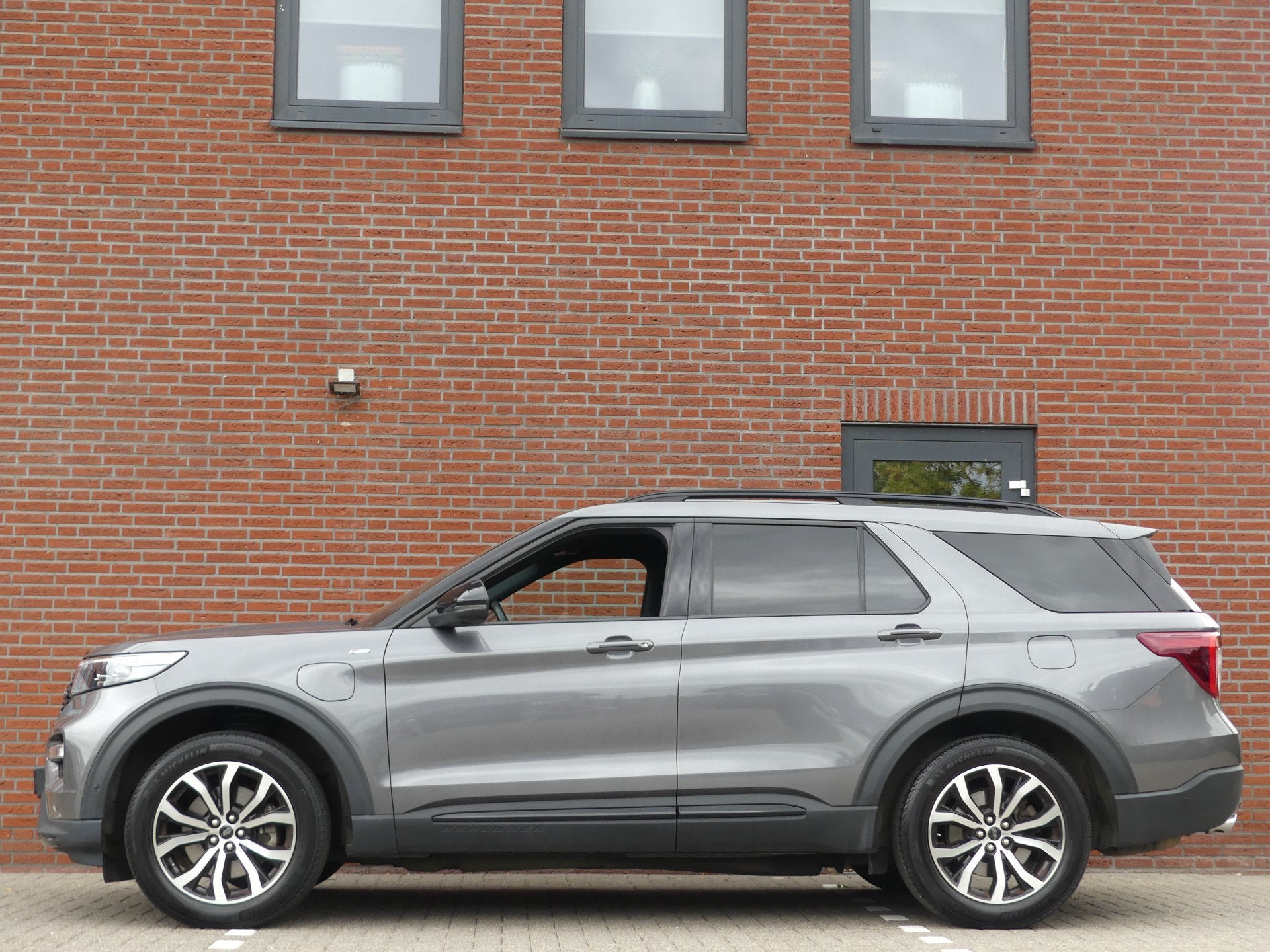 Ford Explorer 3.0 V6 EcoBoost PHEV ST-Line / 1e Eigenaar / D, Automaat, Dealer onderhouden, 2441 kg, Bedrijf