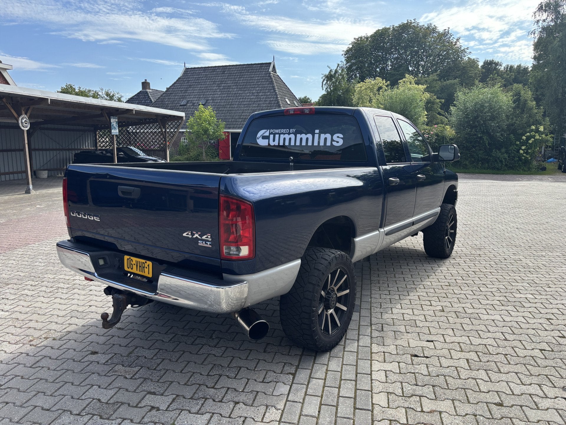 Foto 7 van Dodge Ram 2500 SLT 5.9L Cummins. 4wd, Crew-Cab, Nw-APK, Youn