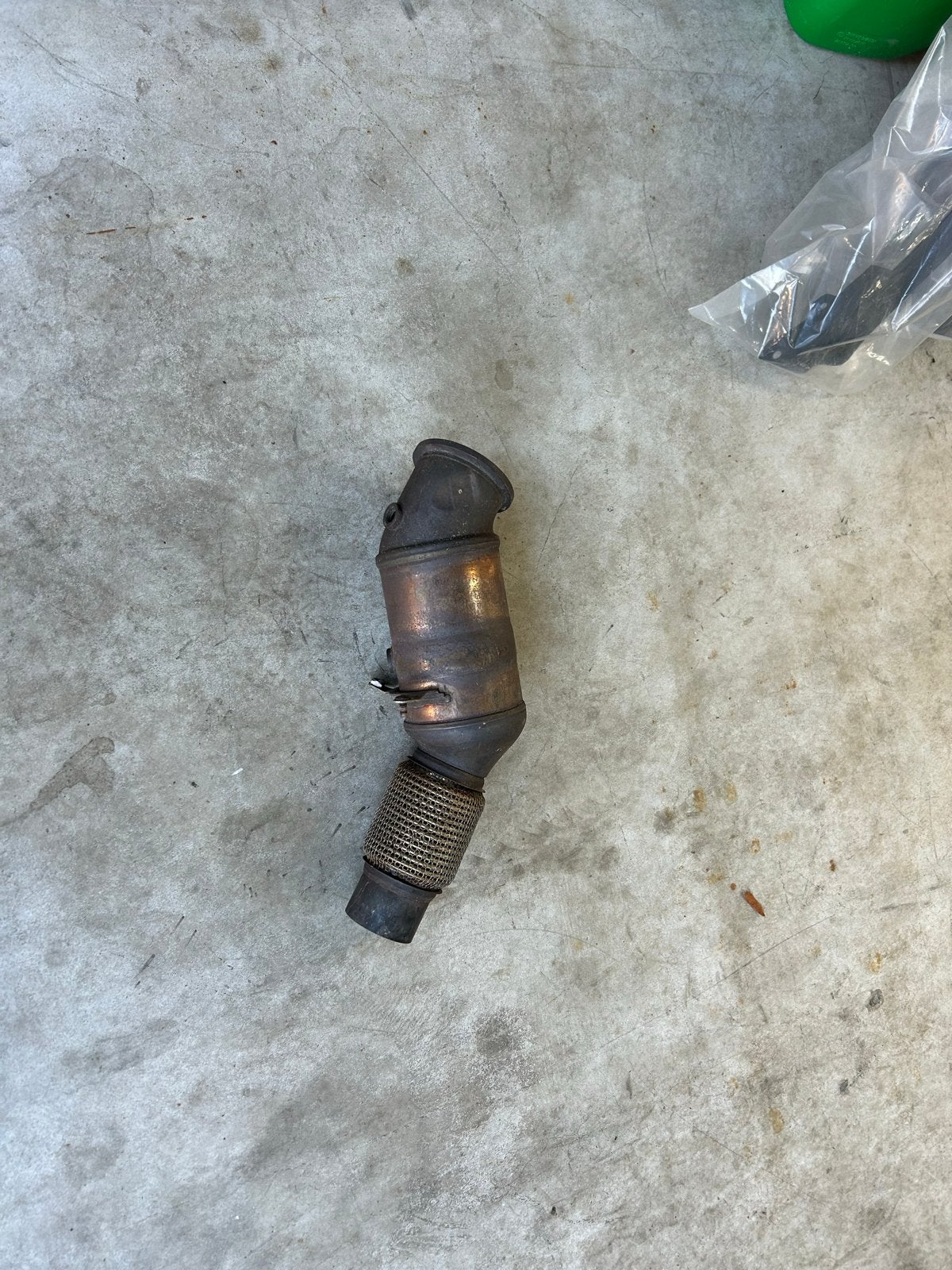 Gebruikte Katalysator downpipe b48 motor bmw, Ophalen of Verzenden, Gebruikt, Universele onderdelen