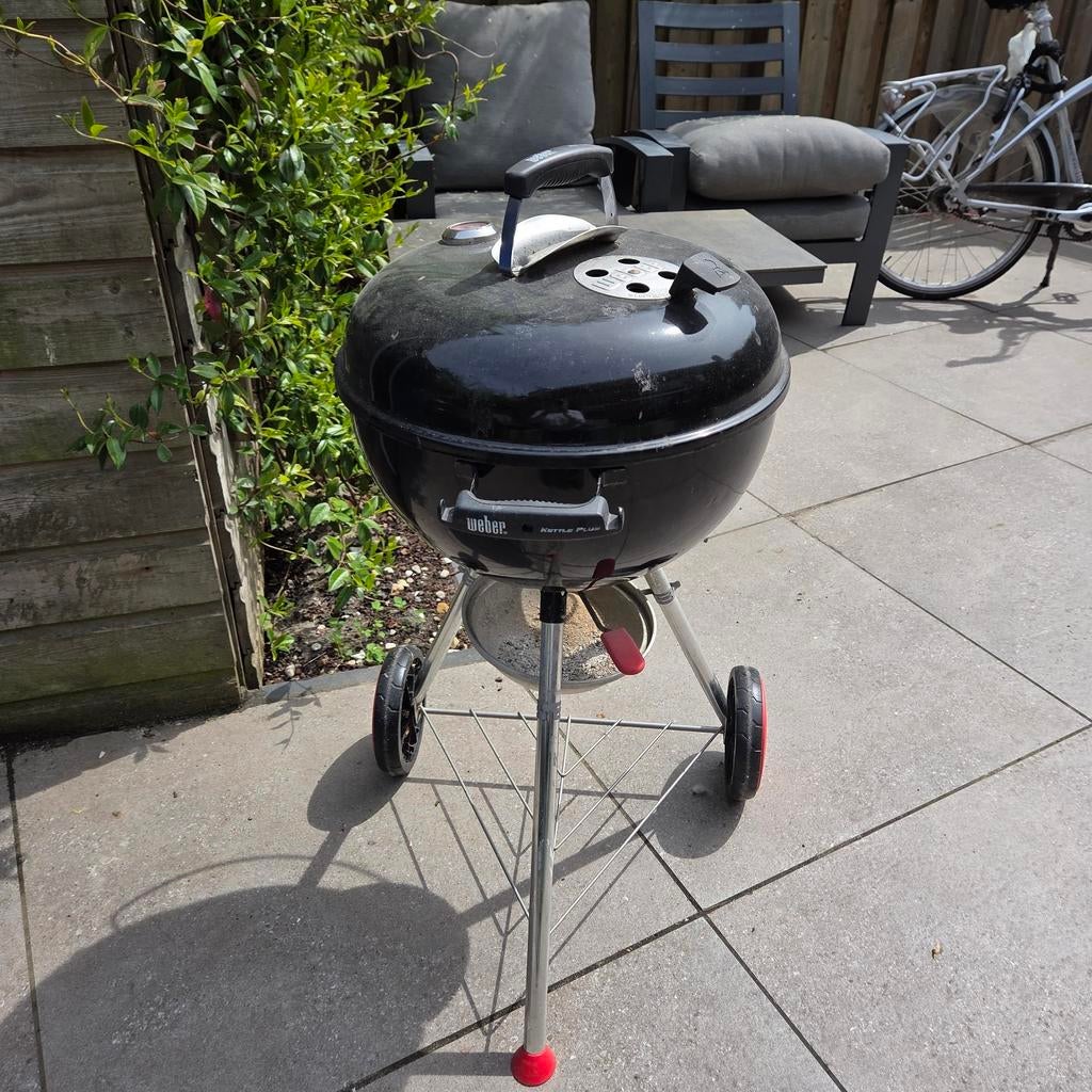 Weber Compact Kettle 47cm Houtskoolbarbecue Zwart, Ophalen, Gebruikt, Weber