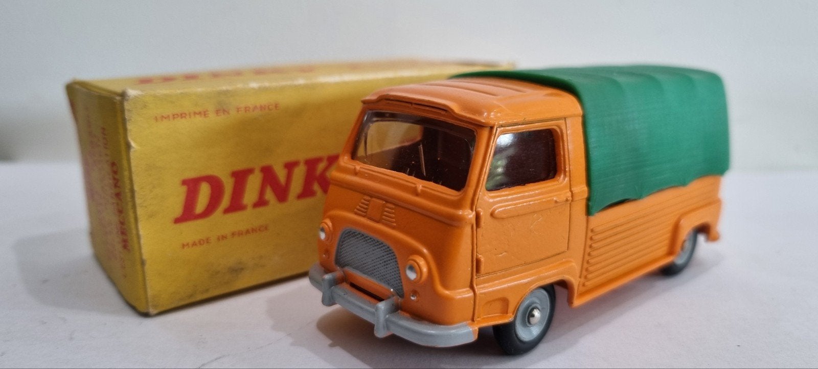 dinky Toys no. 563 Renault pick-up Estafette, Ophalen of Verzenden, Auto, Dinky Toys
