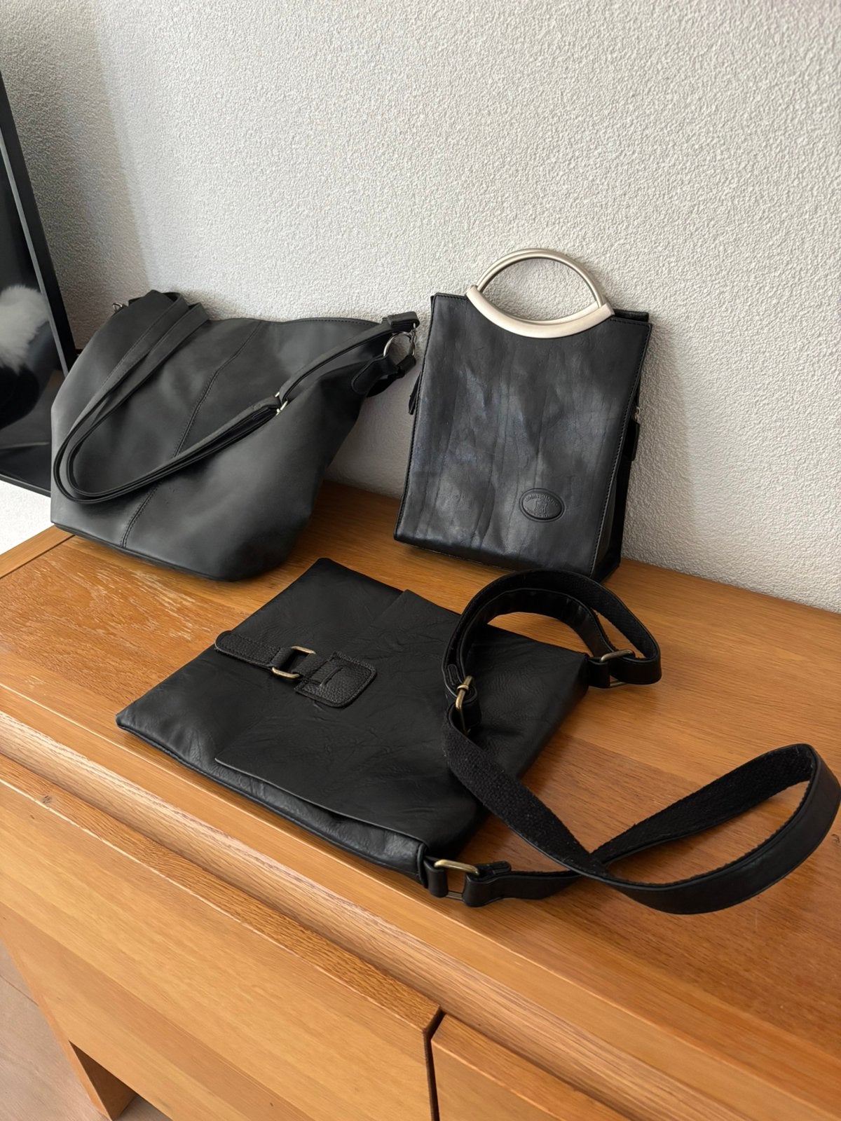 Drie leren tassen, Sieraden, Tassen en Uiterlijk, Tassen | Damestassen, Ophalen of Verzenden, Zo goed als nieuw, Zwart, Schoudertasje