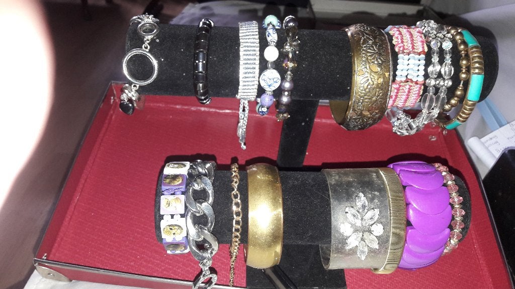 20 paar armbanden, Ophalen, Overige materialen, Overige kleuren, Met bedels of kralen