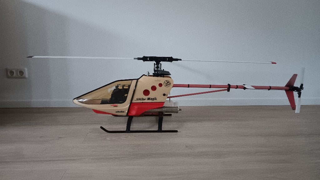 Robbe Schluter Magic Helicopter, Ophalen, Zo goed als nieuw, Nitro, Helikopter