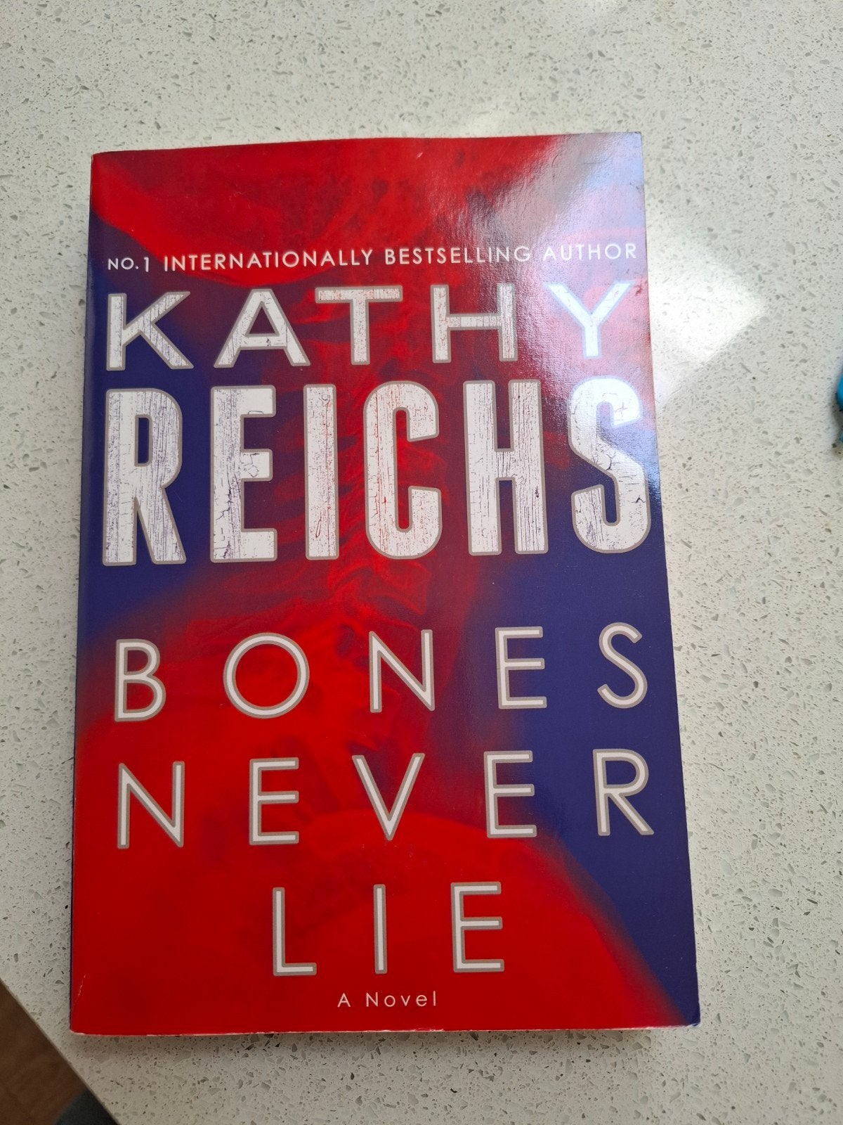 Bones Never Lie - Kathy Reichs, Ophalen of Verzenden, Gelezen, Kathy Reichs, Wereld overig