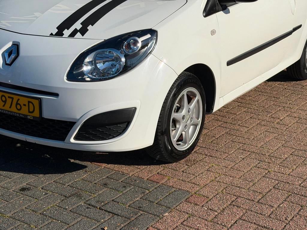 Renault Twingo 1.2 Acces Elektrisch pak|NieuwDistributieriem, Auto's, Renault, Voorwielaandrijving, Gebruikt, 31 €/maand, 4 cilinders