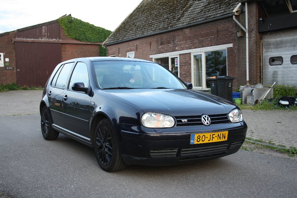 Volkswagen Golf 4 GTI 2.3 V5 125KW 2002 Paars, Auto's, Voorwielaandrijving, Zwart, Overige kleuren, 170 pk