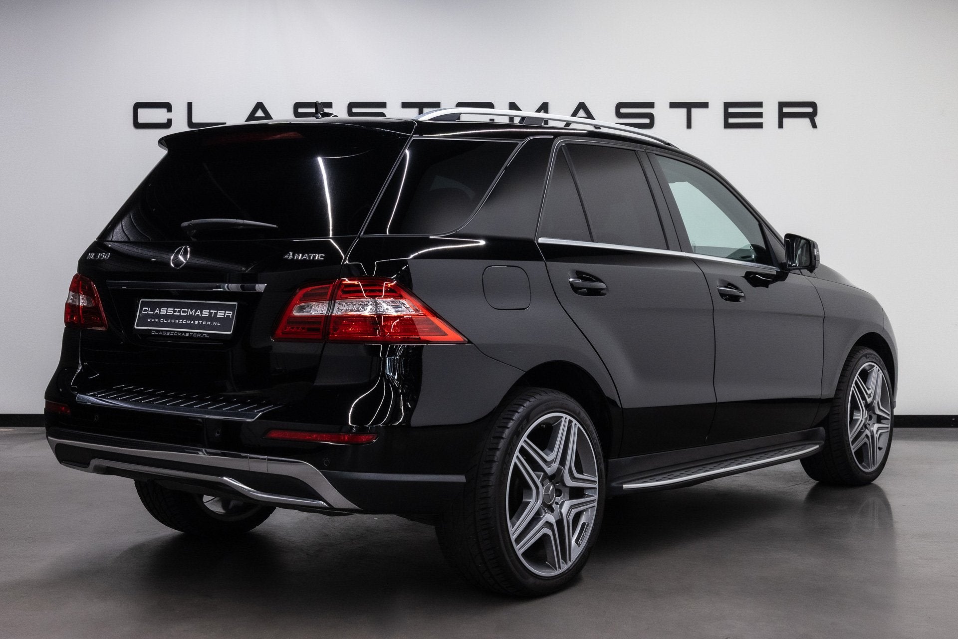 Mercedes-Benz M-Klasse 350 (bj 2013, automaat), Automaat, Gebruikt, Zwart, Zwart