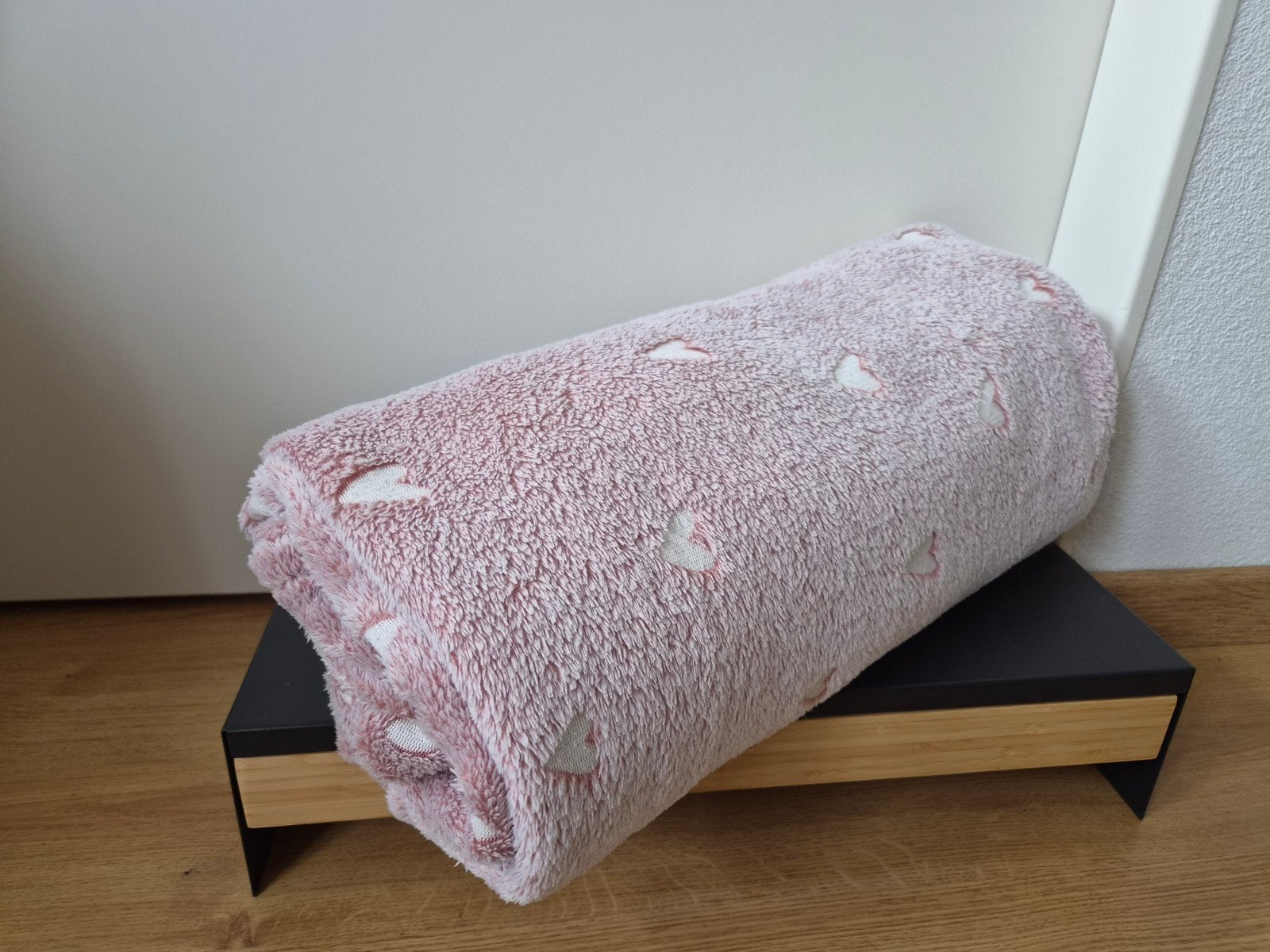 Roze fleece deken met glow in the dark hartjes 140x180, Fleecedeken, Gebruikt, Roze, Ophalen of Verzenden
