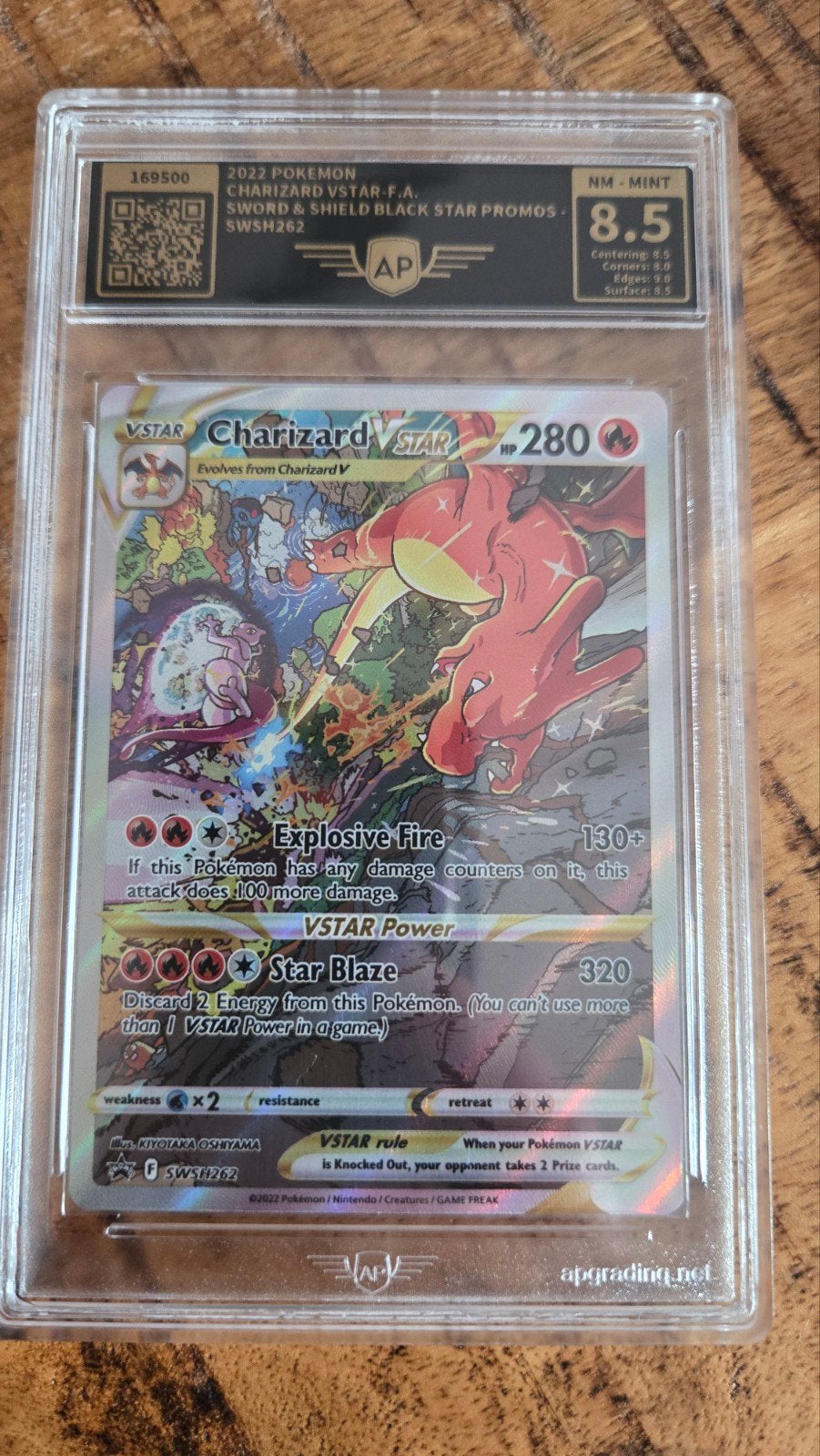 Charizard VSTAR F.A. SWSH262 Pokémon Kaart AP Graded 8.5, Ophalen of Verzenden, Zo goed als nieuw, Losse kaart