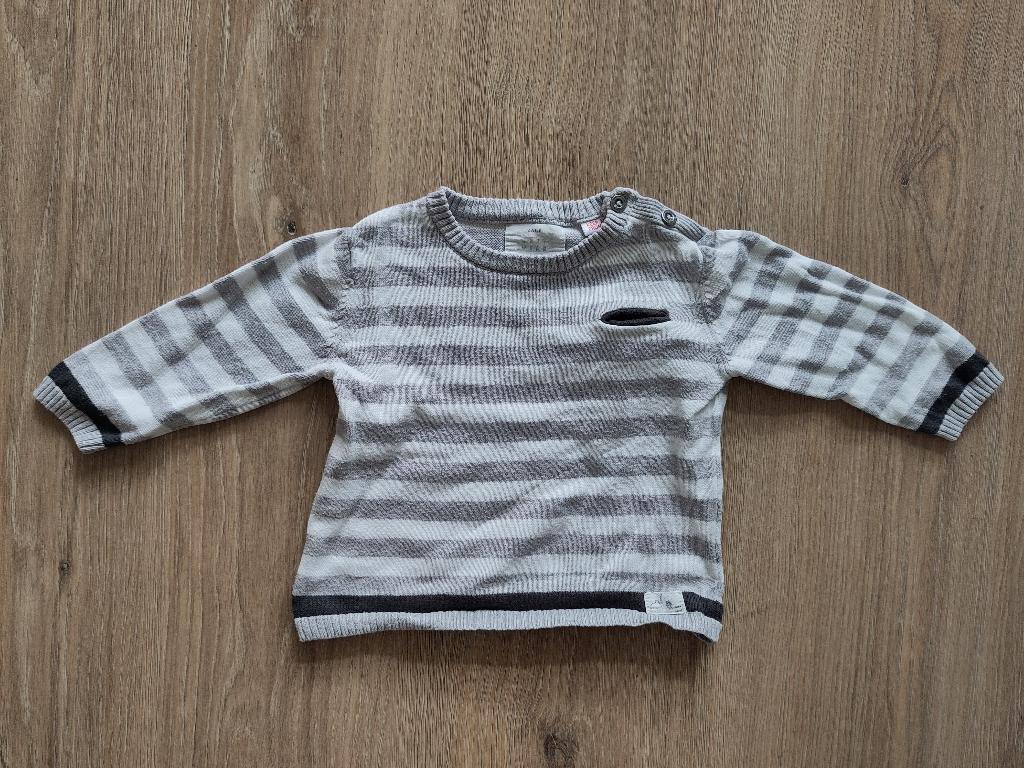 Zara grijs-wit gestreepte trui maat 74, Kinderen en Baby's, Babykleding | Maat 74, Truitje of Vestje, Ophalen of Verzenden, Zo goed als nieuw