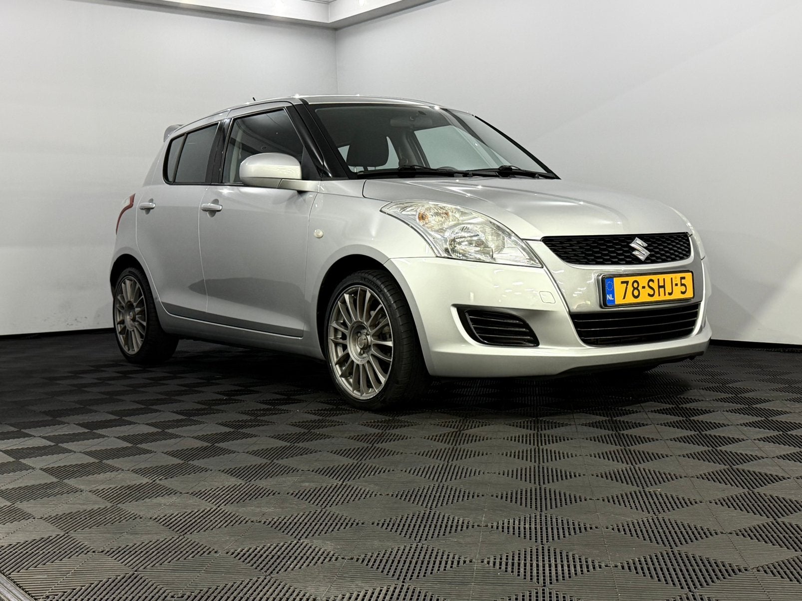 Suzuki Swift 1.2 Sportline 5-D 2011 Grijs, Voorwielaandrijving, 4 cilinders, 400 kg, Swift