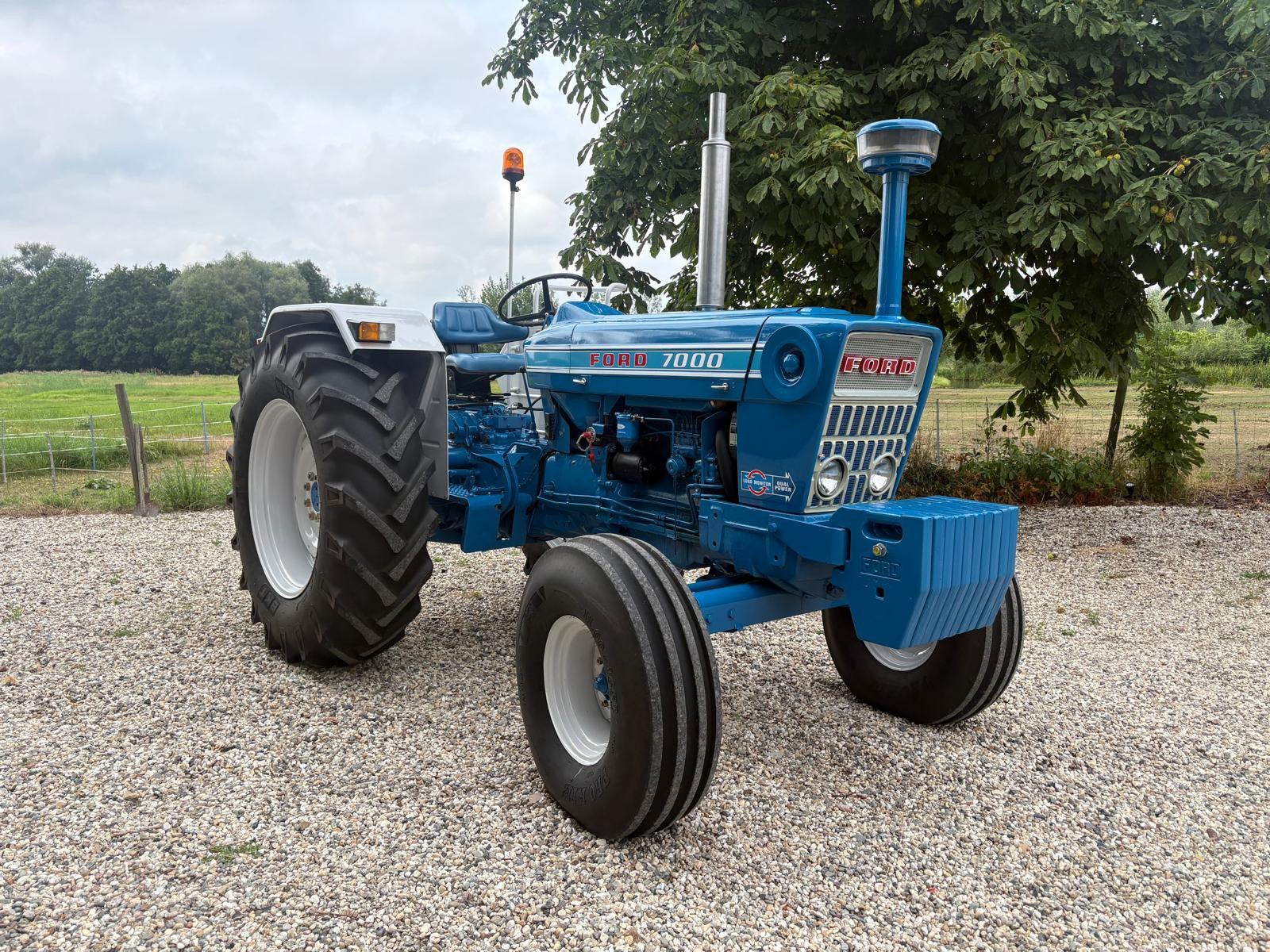 Ford 7000 in nieuwstaat! en Ford 5000 2x, Ophalen, Tot 2500, Oldtimer, Ford