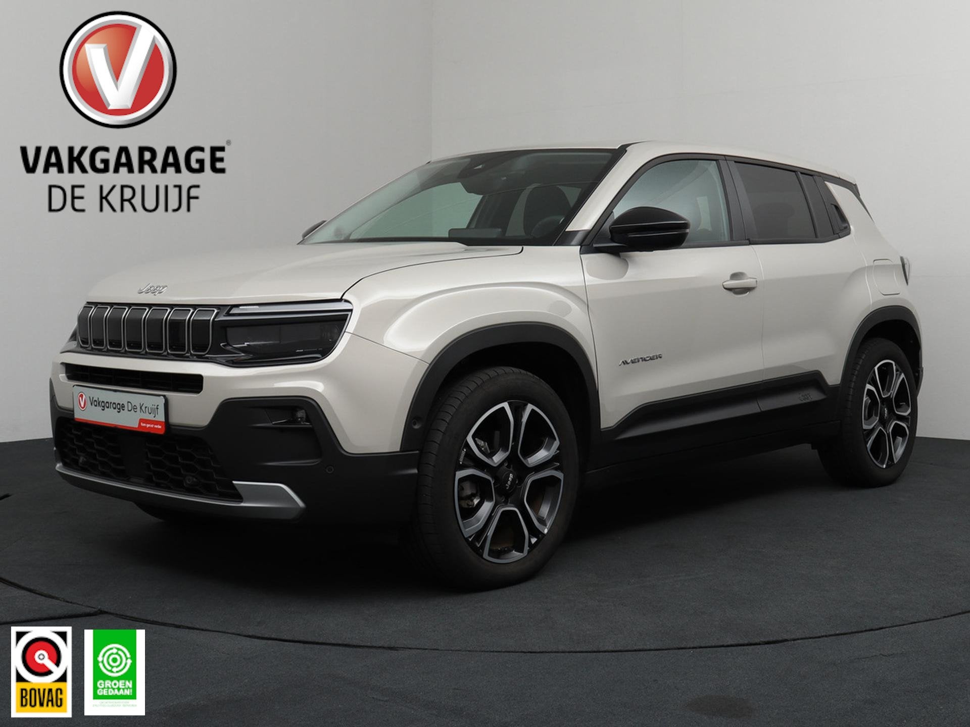 Jeep Avenger Summit 54 kWh | SoH 97,7% | Achteruitrijcamera, Auto's, 394 km, Gebruikt, 334 min, 156 pk
