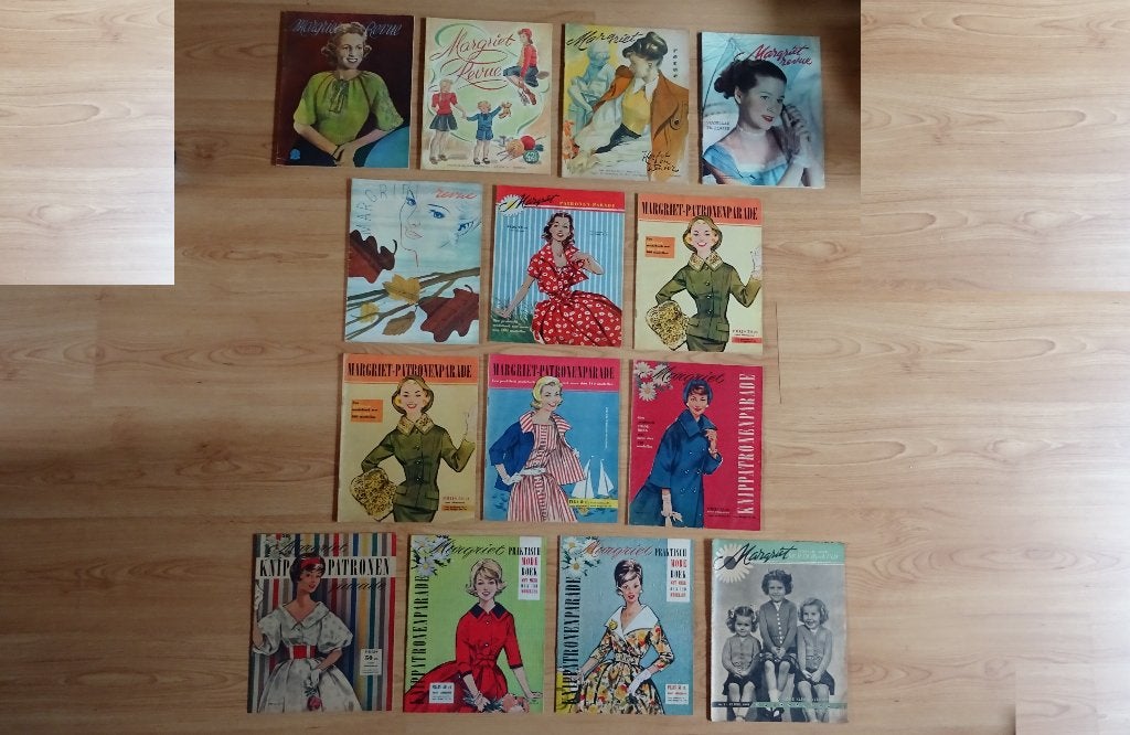 Enkele oude Margriet bladen, Ophalen of Verzenden, Gelezen, Damesbladen